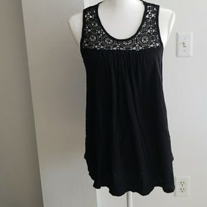 Liz Lange maternity top